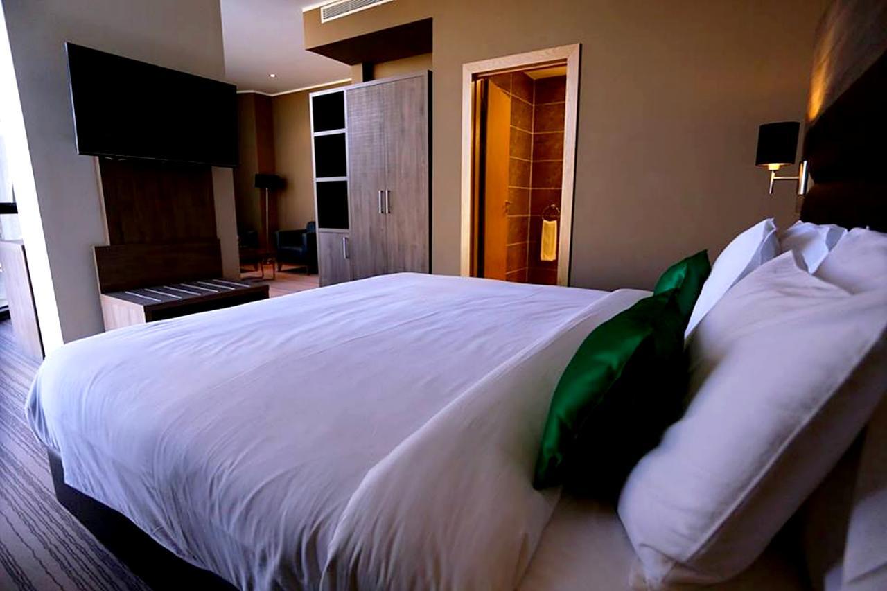 Le Zenith Hotel אוראן מראה חיצוני תמונה