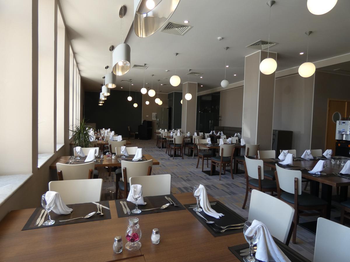 Le Zenith Hotel אוראן מראה חיצוני תמונה
