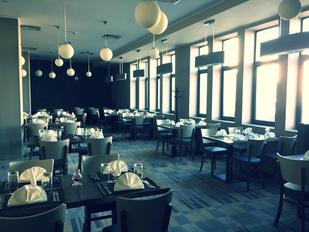 Le Zenith Hotel אוראן מראה חיצוני תמונה